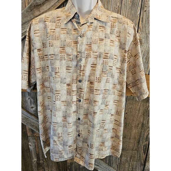Tori Richard Honolulu medium lightweight cotton lawn button up travel vacation^^ - Picture 1 of 6